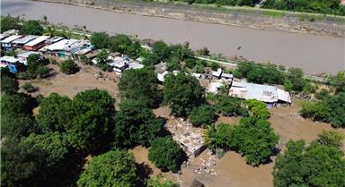 墨西哥強降雨死亡人數(shù)升至64人