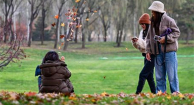 初冬京郊：斑斕畫(huà)卷徐徐展開(kāi)